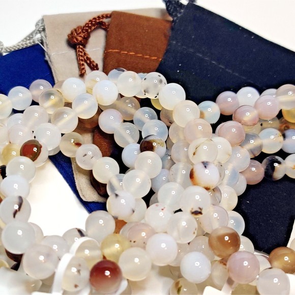 White Agate Stretch Bracelet 8mm round natural stone includes felt pouch-B815 - Picture 11 of 12